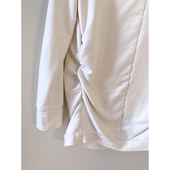 Ingrid & Isabel Mama Maternity Pullover Sweatshirt Christmas Holiday - Picture 10 of 11